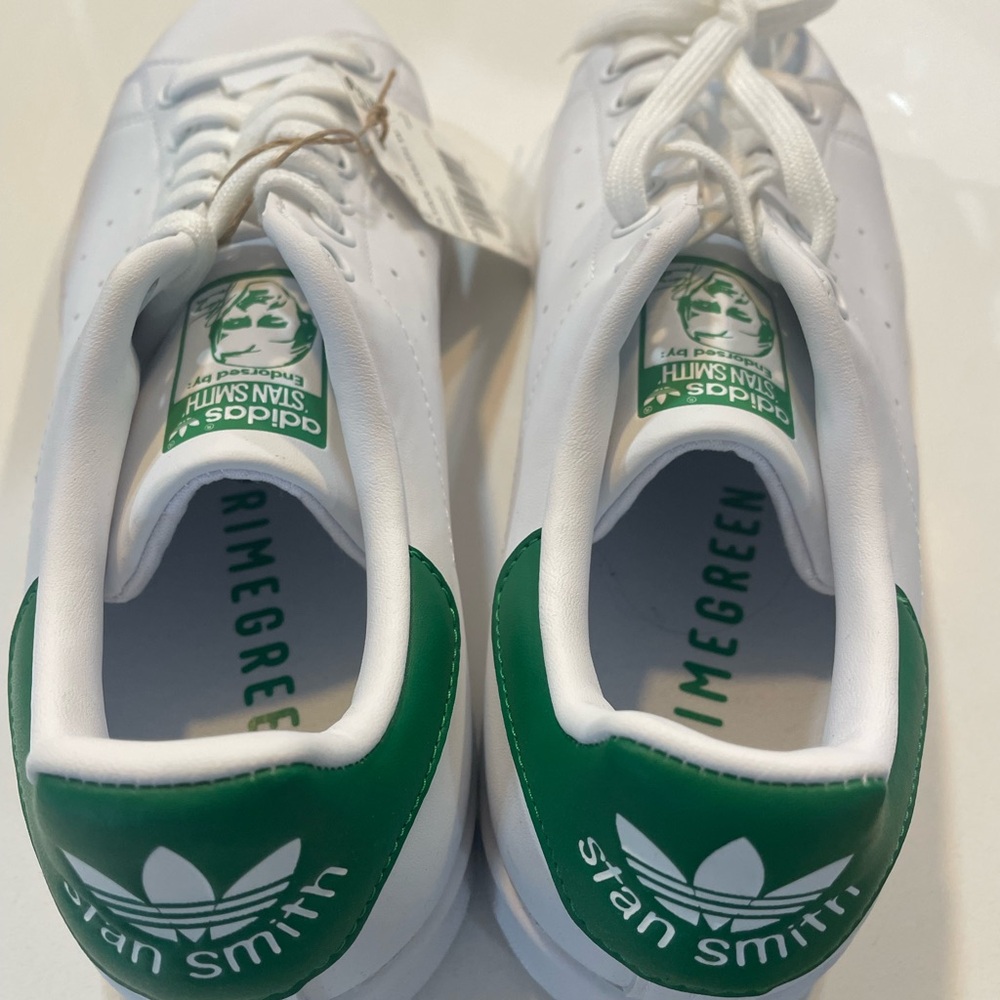 Adidas Stan Smith 9.5 women’s